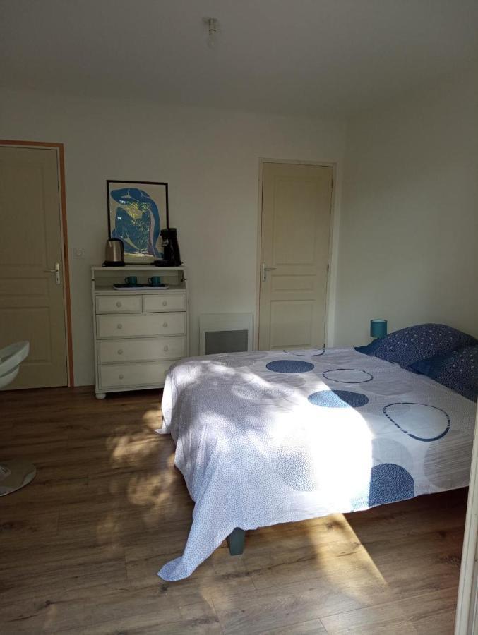 Chambre Au Calme Entouree Par La Nature. Saint-Leon-sur-Vezere Εξωτερικό φωτογραφία